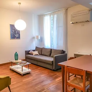 dorsoduro-venice-apartment.hotelslidodijesolo.com/