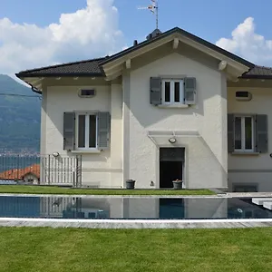 Lescen White - View Apartment