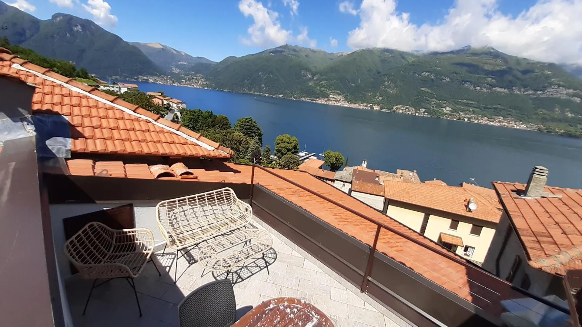 Horta - Charming Attic With Rooftop Lake View Lezzeno 0*,  Italy